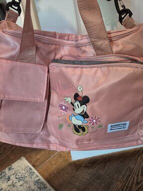 Minnie mouse overnight bag